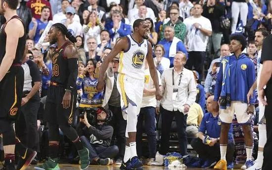 人物 | 統治攻防的死神！他現在已比詹姆斯更強？-黑特籃球-NBA新聞影音圖片分享社區