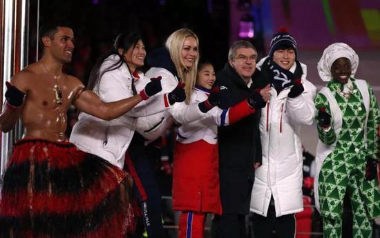 记者:北京冬奥会能从平昌冬奥会能学到什么?