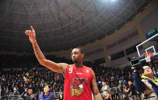 33歲仍在巔峰！第15個賽季他再創N項新高！-黑特籃球-NBA新聞影音圖片分享社區