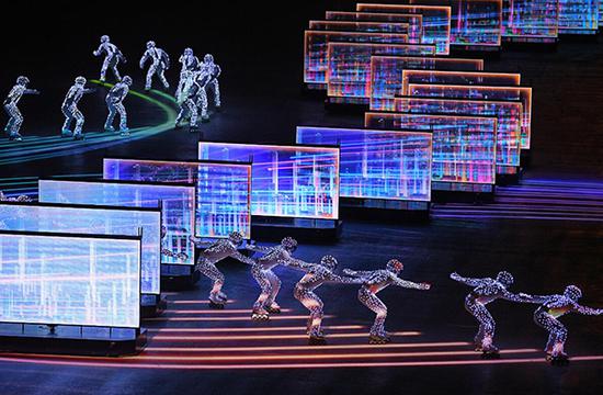 北京八分钟震撼闭幕式 它讲述新时代中国的自