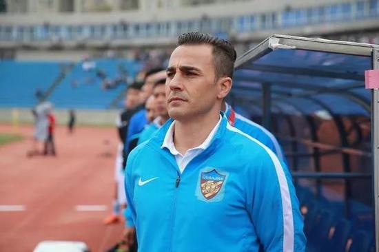 从权健到恒大卡帅对他念念不忘 能否加盟很快