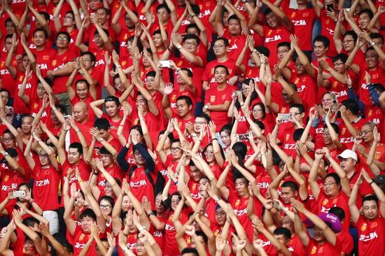 中国龙之队球迷会迎三周岁生日 相伴国足风雨
