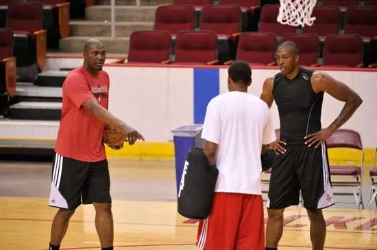 55歲生日快樂!他是唯一打服歐肥的人 連喬丹都崇拜他!-黑特籃球-NBA新聞影音圖片分享社區