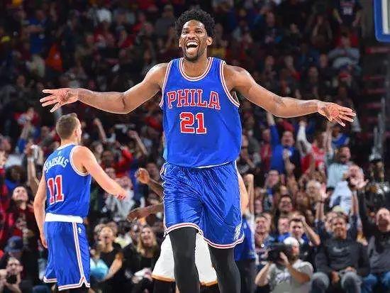 人物 | 高票當選全明星首發!新時代大夢震撼聯盟!-黑特籃球-NBA新聞影音圖片分享社區