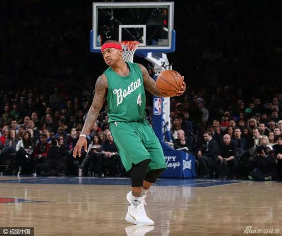 深度 | 致敬儀式變鬧劇!幾大傳奇互懟誰吃大虧?-黑特籃球-NBA新聞影音圖片分享社區