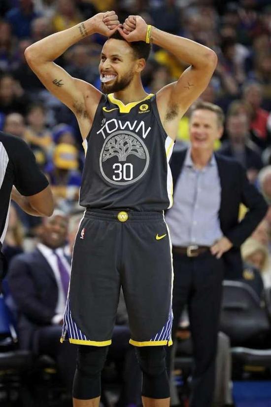 柯瑞或成三分屆詹皇 8年可雄踞4項歷史第一-黑特籃球-NBA新聞影音圖片分享社區
