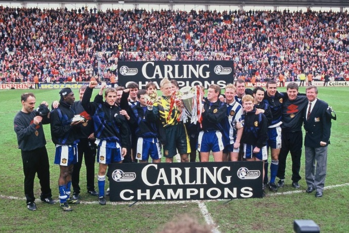 欧洲杯葡萄牙夺冠之路纪录片 zMa1-fyqrewi6843405.jpg