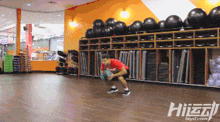 纵跳摸高3.6米!6个动作助你实现“扣篮梦”_CBA_新浪竞技风暴_新浪网