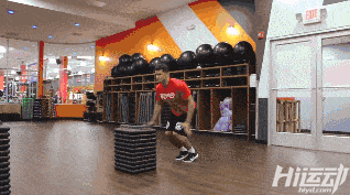 纵跳摸高3.6米!6个动作助你实现“扣篮梦”_CBA_新浪竞技风暴_新浪网