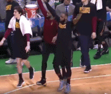 詹姆斯的那麼多慶祝動作!你最喜歡哪一個?-Haters-黑特籃球NBA新聞影音圖片分享社區