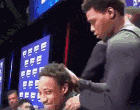 他們曾無數次被人嘲諷成垃圾!但這段關乎兄弟情義的故事溫暖人心,感動了無數球迷!-黑特籃球-NBA新聞影音圖片分享社區