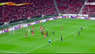 最终,本菲卡主场4-2法兰克福,获得晋级4强的优势。