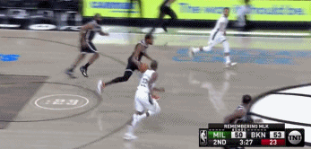 【博狗体育】转会后前两场均砍30+10 哈登成NBA历史首人