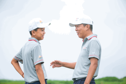 无惧严酷挑战,亲子同心协力