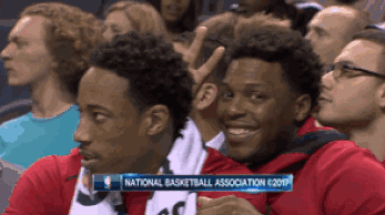 他們曾無數次被人嘲諷成垃圾!但這段關乎兄弟情義的故事溫暖人心,感動了無數球迷!-黑特籃球-NBA新聞影音圖片分享社區