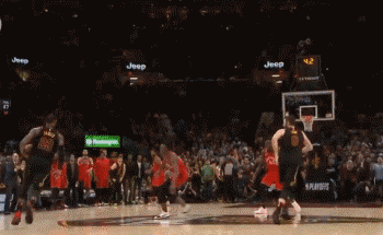 苏群:詹姆斯,how old are you?