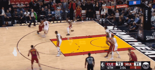 火鍋能力最強後衛!36歲卻依舊是頂級流量巨星 身體退步但意識依舊還是頂級!-黑特籃球-NBA新聞影音圖片分享社區