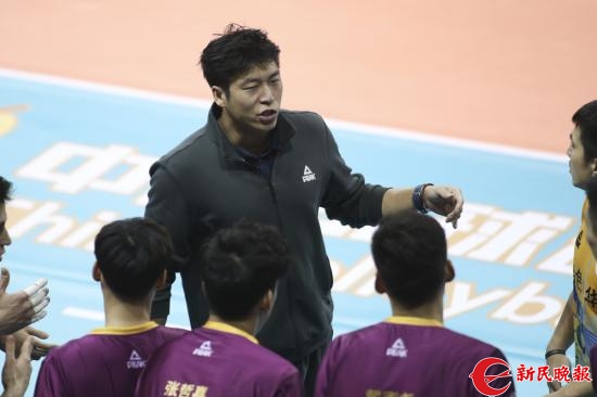 主教练沈琼 新民晚报记者 李铭珅 摄