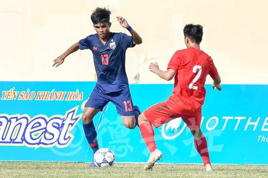 中国U18B队不敌泰国