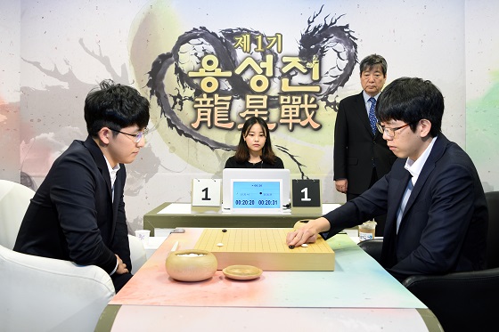金志锡胜姜东润夺龙星战冠军