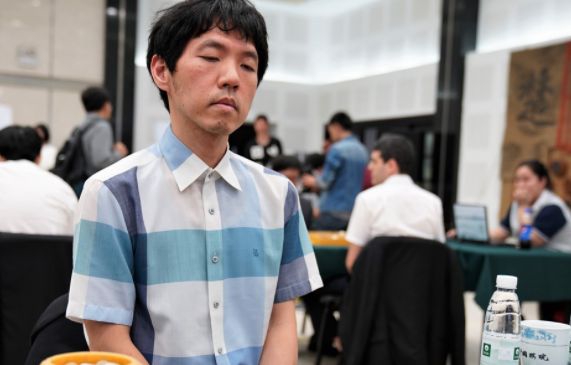 李昌镐九段