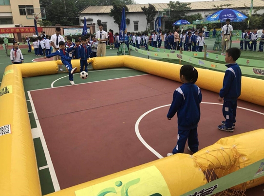 《¨活动》中学生阳光体育足球教学训练成果展