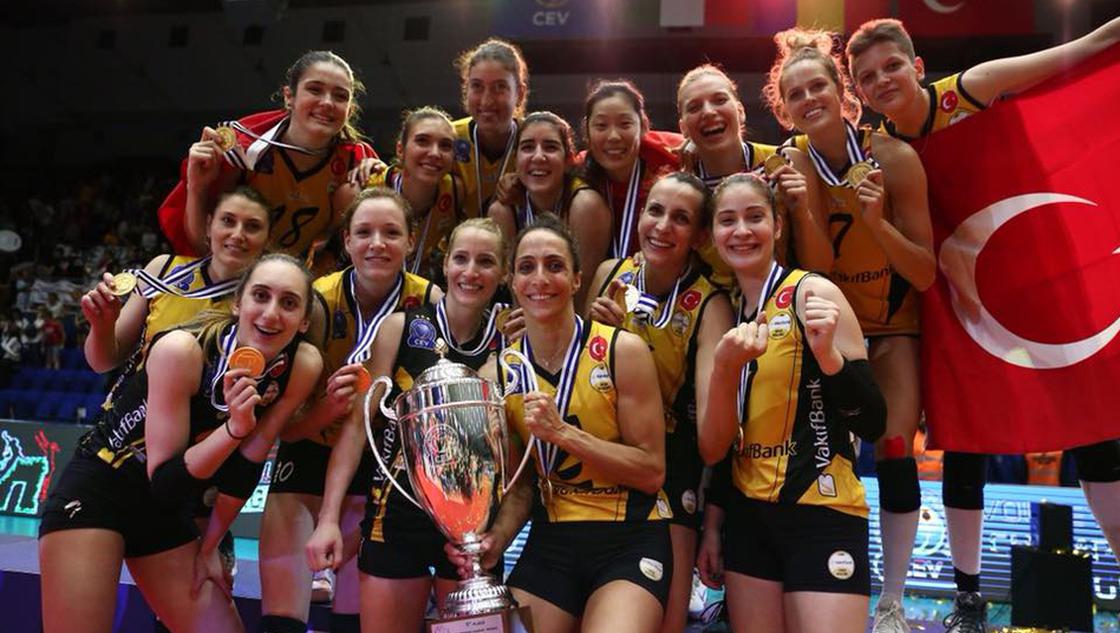 女排欧冠瓦基弗银行夺冠