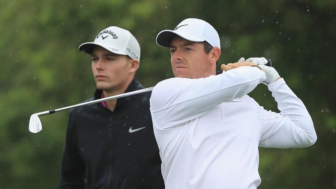 美国公开赛练习日众星雨中备战