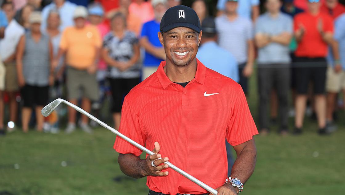 巡回锦标赛决赛轮伍兹夺冠