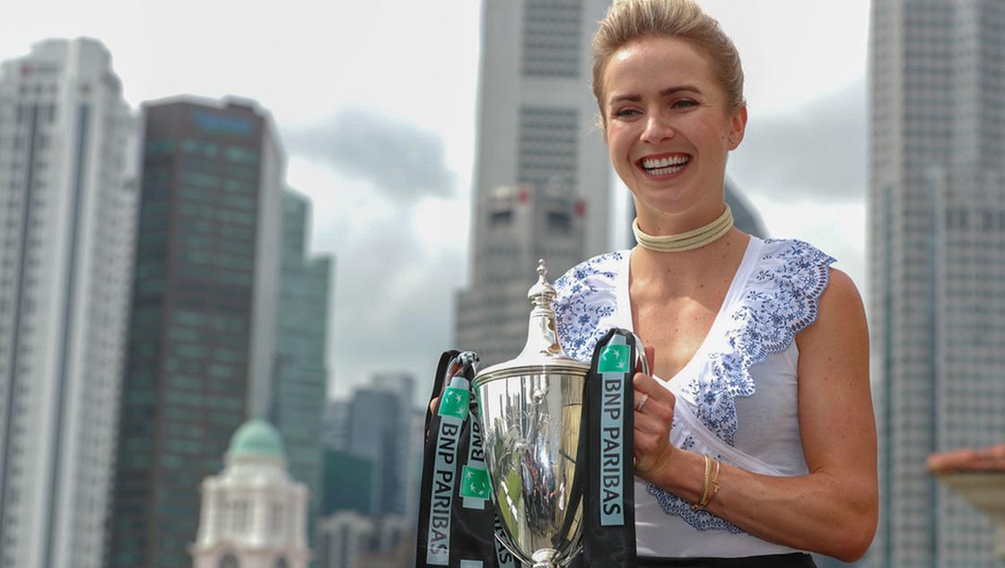 斯维托丽娜拍总决赛冠军写真