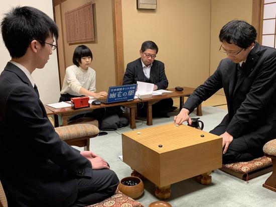 河野临击败芝野虎丸,达成七连胜