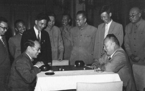 推动围棋外交的陈毅是中国围棋奠基人