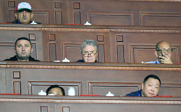 希丁克观战