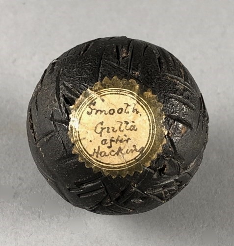 哈里-伍德收藏的光滑表面古塔胶球