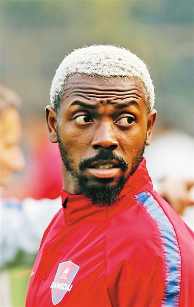 小克仍觉得斯威引援有欠缺 小摩托也得竞争上