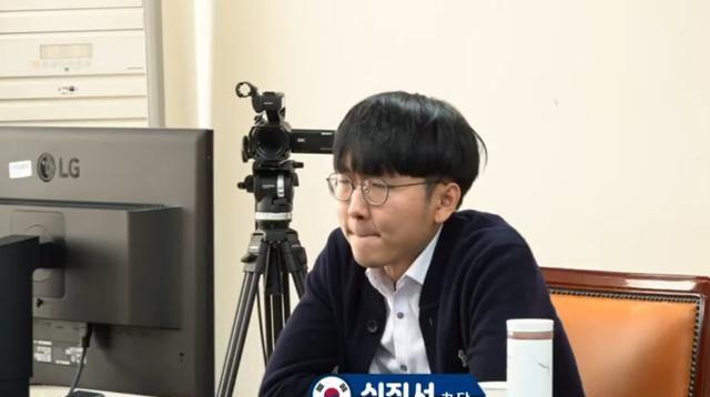 韩国第一人申真谞