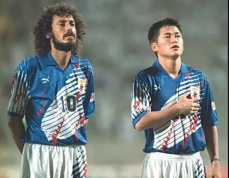 黄健翔谈归化球员:有障碍但仍有希望 应注更重