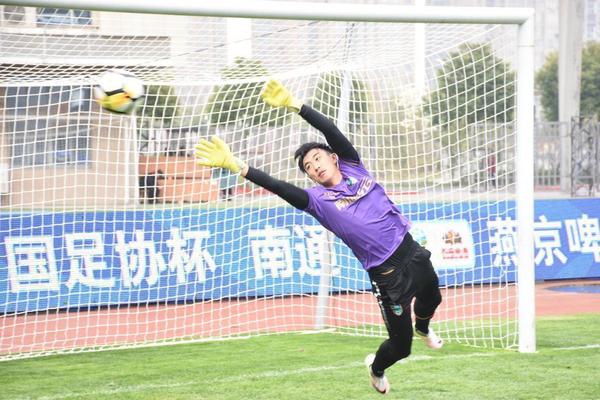 rookie和doinb之間的矛盾到底是誰的問題