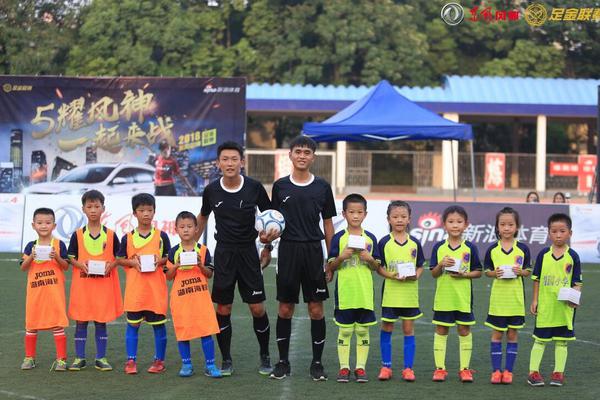 2012尤文图斯阵容-乐鱼体育(LEYU)中国官网-app登录入口