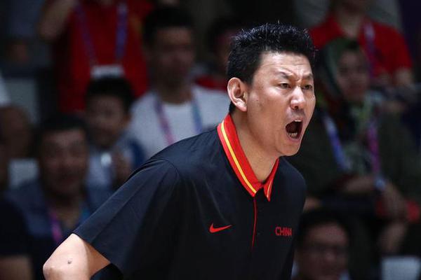 李楠将血性融入进了球队中