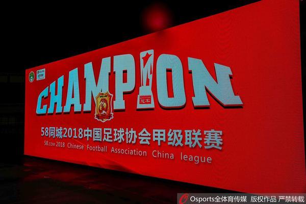 徐阳：邵佳一的融合与沟通能力强；希望更多年轻教练挺身而出