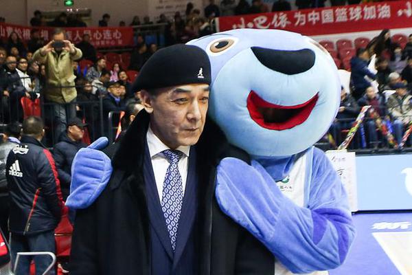 阿的江取代洋帅执掌新疆