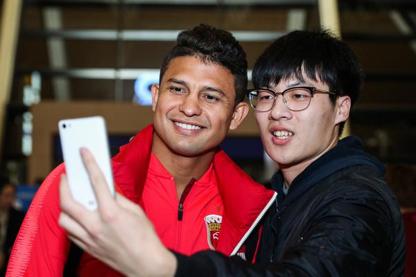 杨瀚森：在NBA去发展联盟不是坏事 常规赛让我感觉自己非常渺小