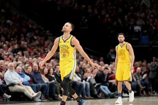 弗格森宣布退休