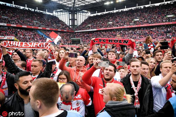 “只有庫里投那個3分是OK的其他人敢這么投會被趕出美國”