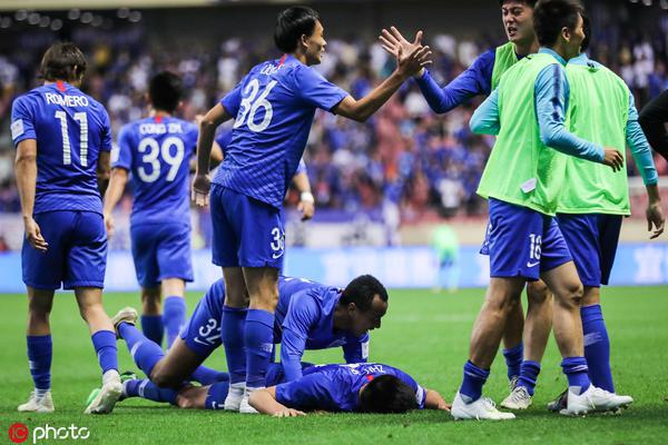 “跳水女皇”高敏点赞陈艺文：她居然还在进步