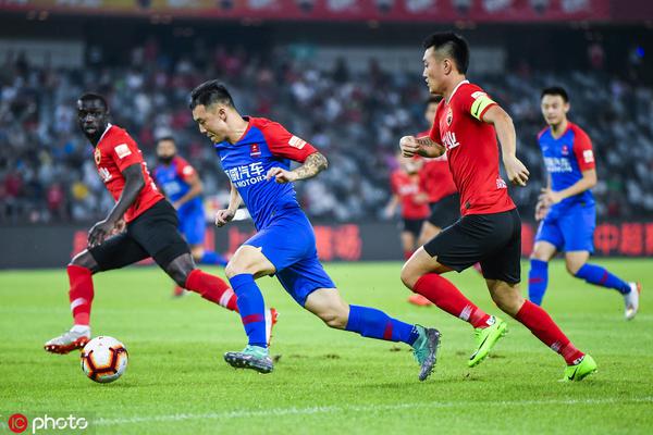 巔峰7年對比：約基奇25.7分11.9板8.8助 奧尼爾27.9分11.9板2.5帽