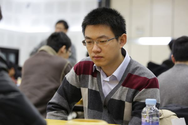 “龙飞虎”丁伟