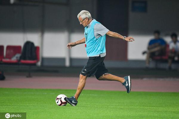 魔幻四重奏-万博体育(官网)官方网站-万博体育app官网下载-ManBetX