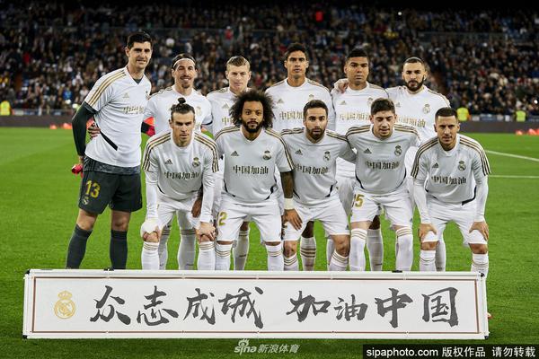 [流言板]巔峰曼巴！美媒曬科比06年1月場均數據：43.4分5.6板1.8搶斷